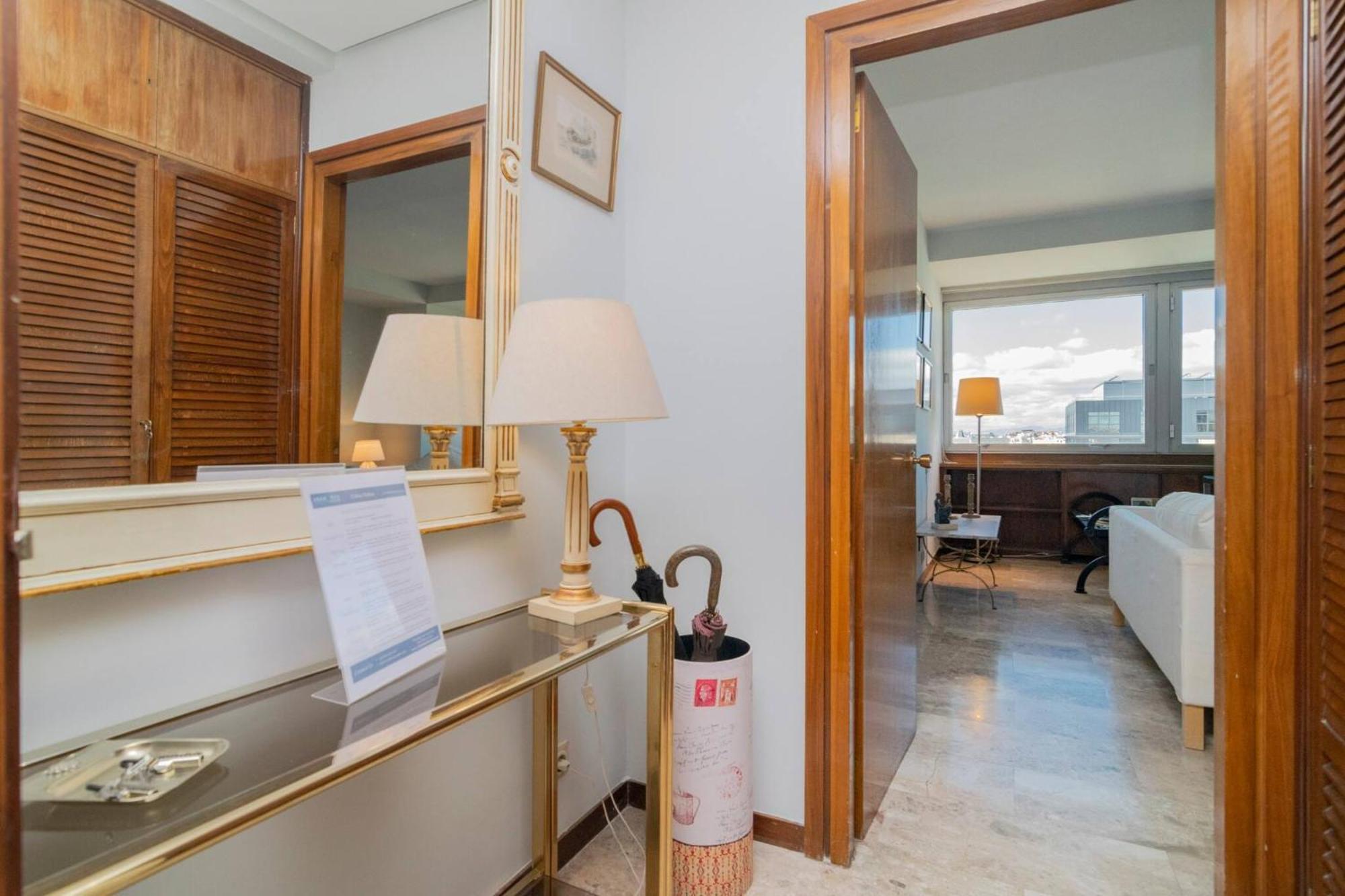 Colon Suites Мадрид Экстерьер фото